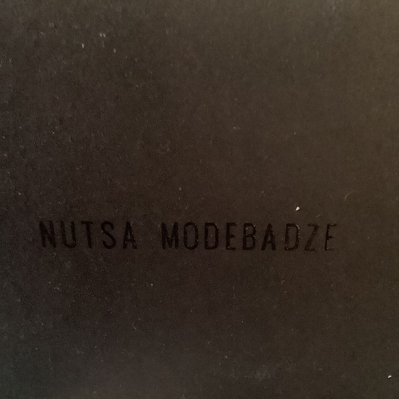 Gray pump - Picture 5 of 5